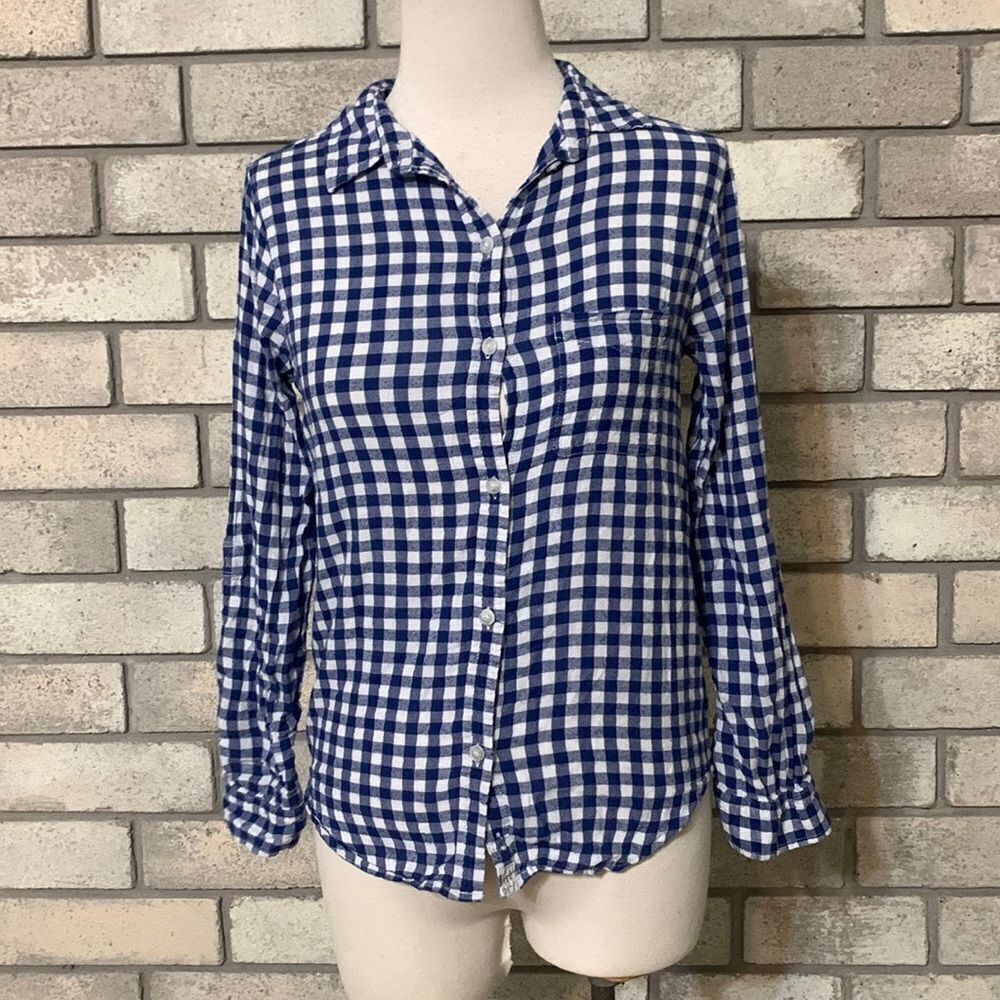 3for$20 button down shirt xs